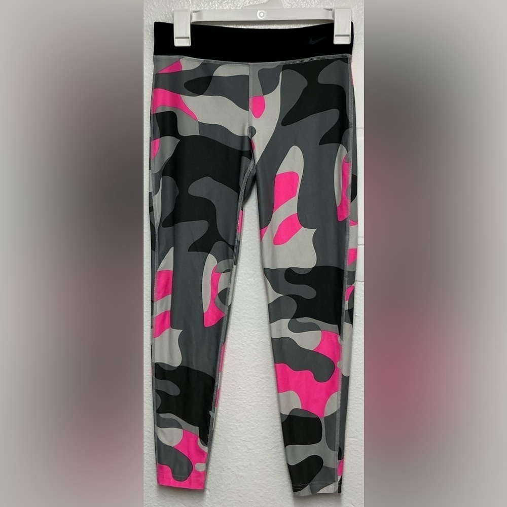 Nike Girls Dri-Fit Camouflage Pink and Gray Size L